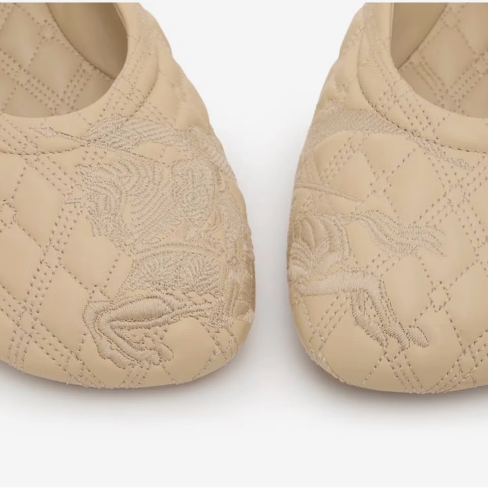 Burberry Beige Quilted Slip-On Ballerina Shoes NWT 38.5